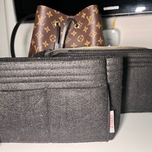 LV Néo Noé MM bag organizer
